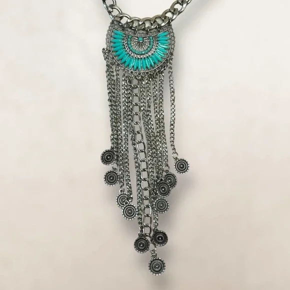 Southwestern Bohemian Bib Statement Necklace Faux Turquoise and Silver-Tone - Picture 4 of 10